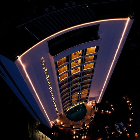 Tiara By Mps Hotel Kozhikode Exterior photo