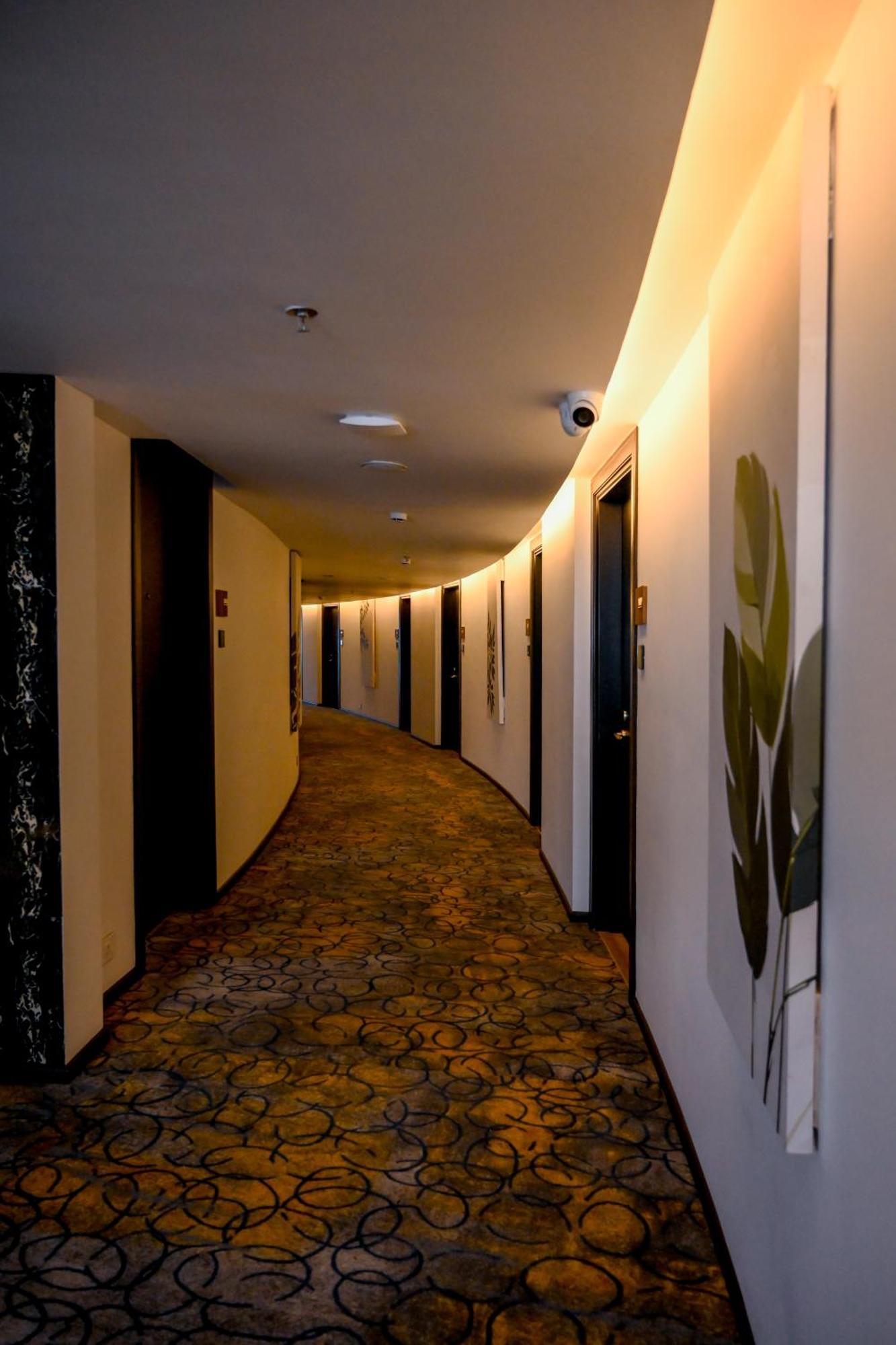 Tiara By Mps Hotel Kozhikode Exterior photo
