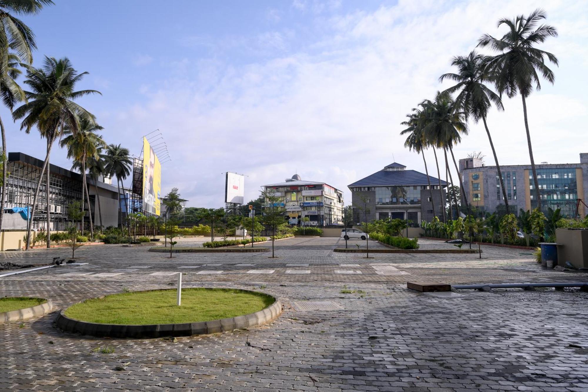 Tiara By Mps Hotel Kozhikode Exterior photo